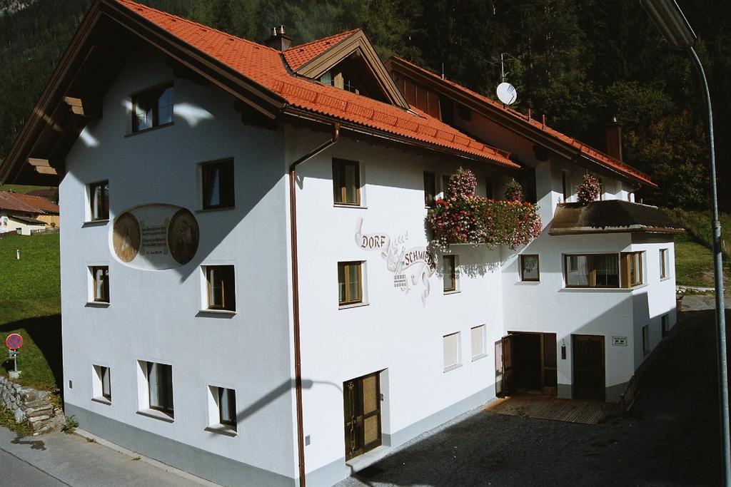 Hotel Haus Dorfschmied Flirsch Zewnętrze zdjęcie