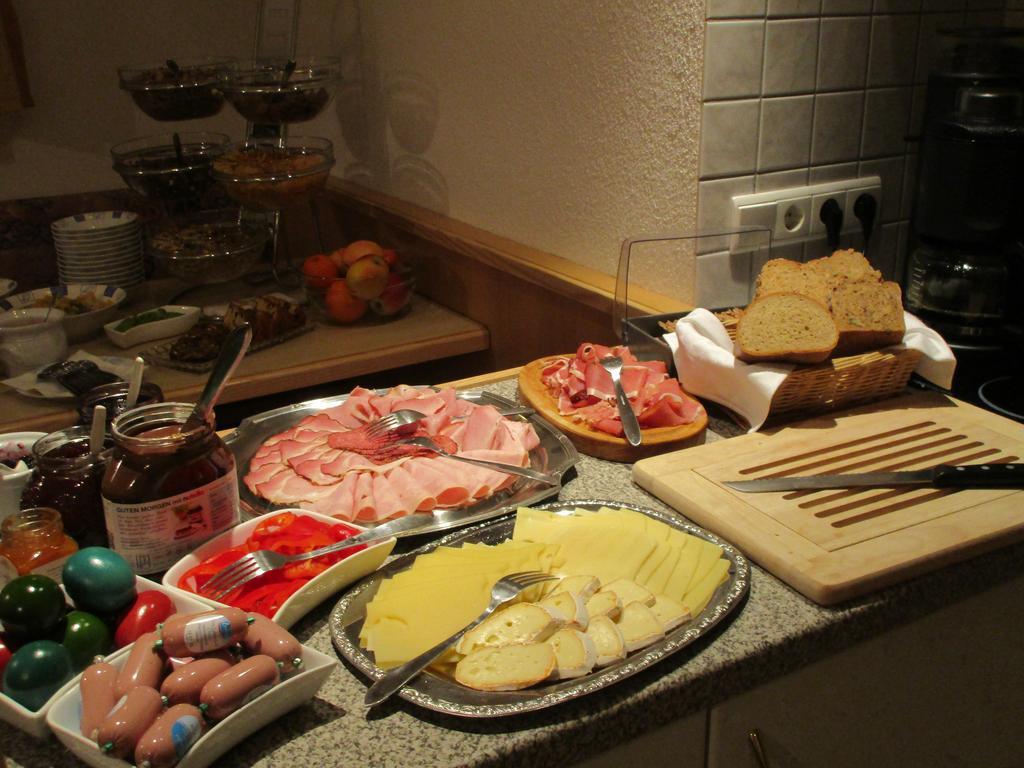 Hotel Haus Dorfschmied Flirsch Zewnętrze zdjęcie