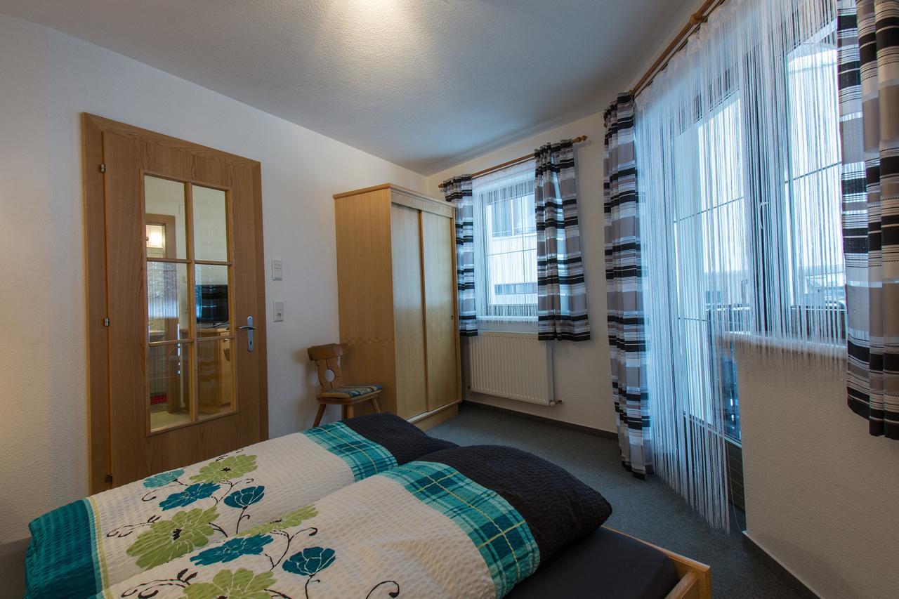 Hotel Haus Dorfschmied Flirsch Zewnętrze zdjęcie