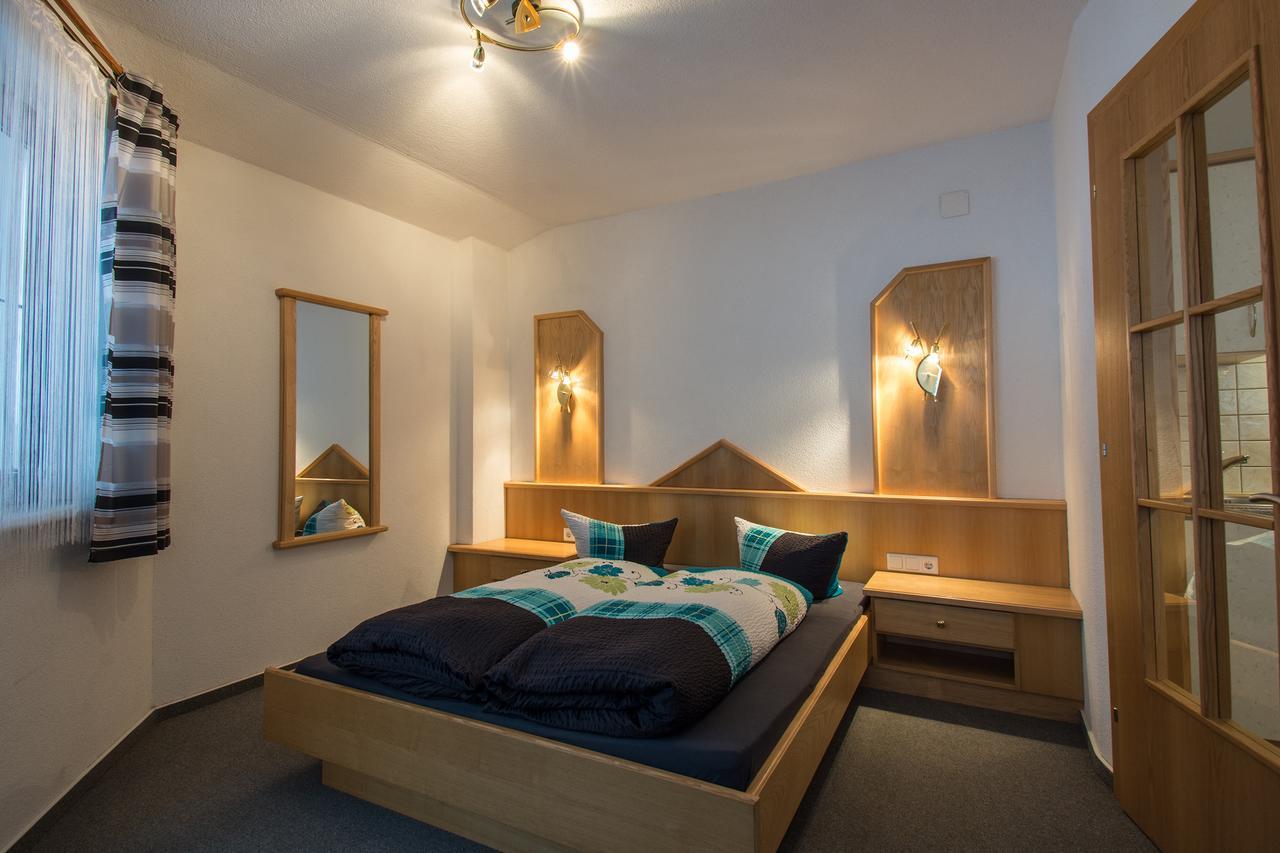 Hotel Haus Dorfschmied Flirsch Zewnętrze zdjęcie