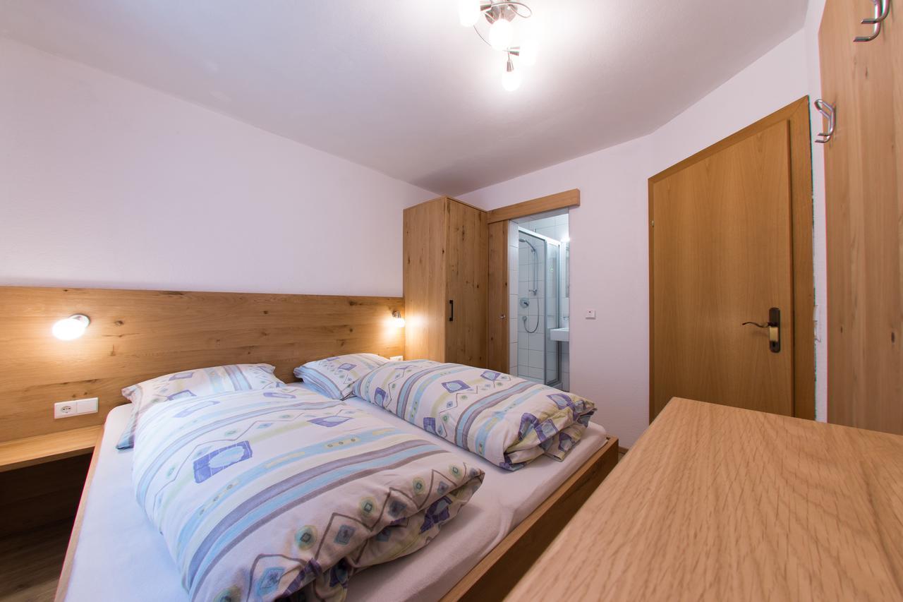 Hotel Haus Dorfschmied Flirsch Zewnętrze zdjęcie