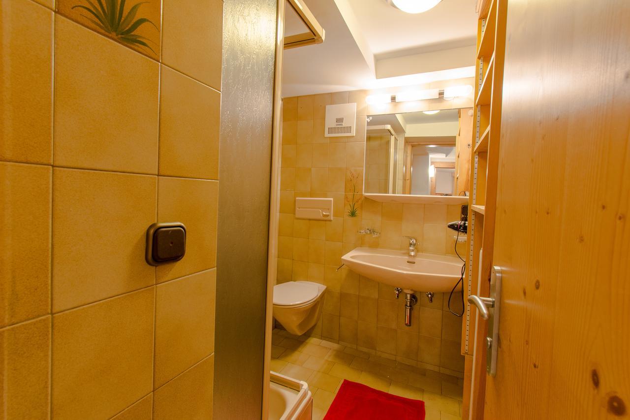Hotel Haus Dorfschmied Flirsch Zewnętrze zdjęcie