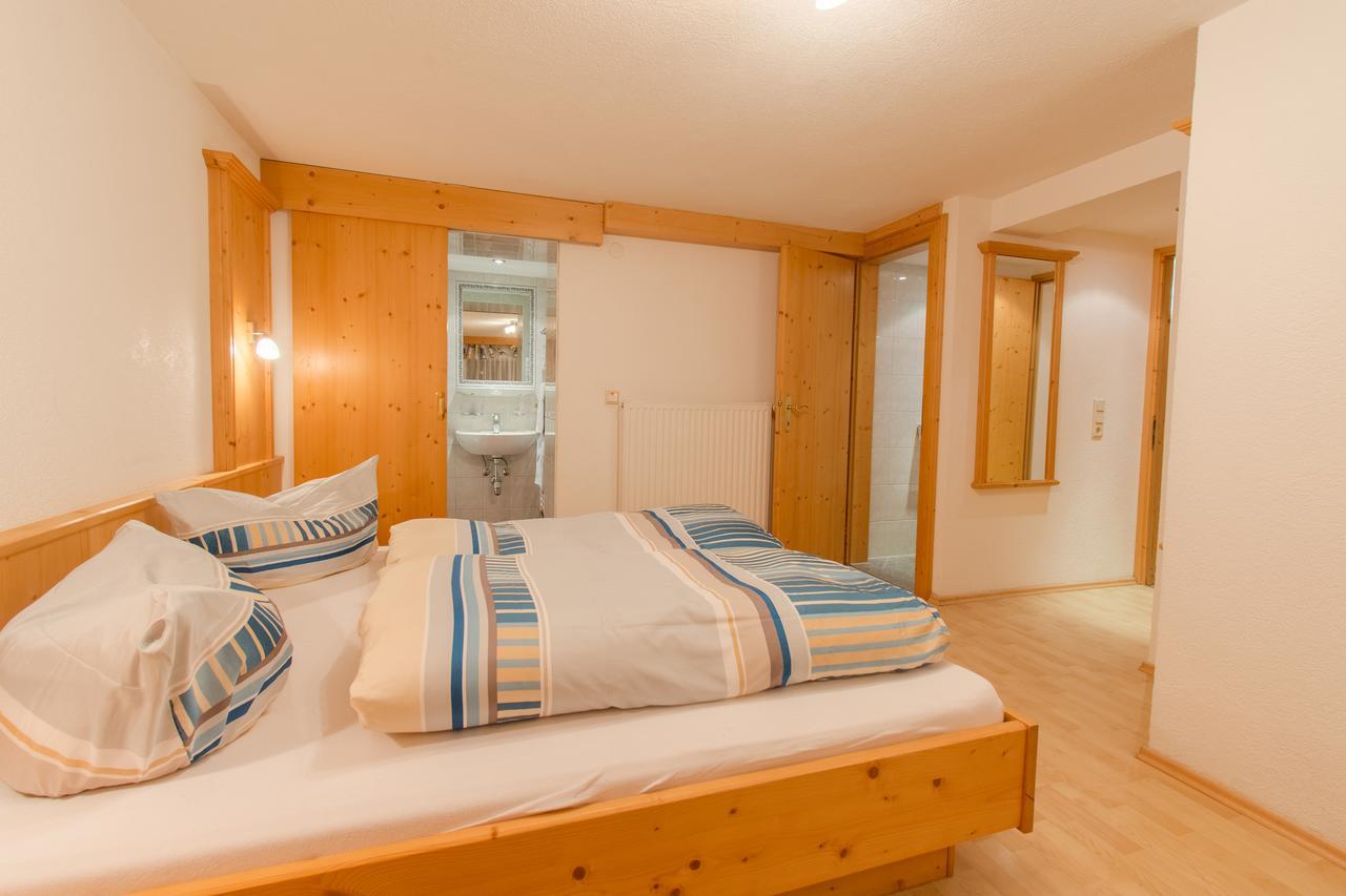 Hotel Haus Dorfschmied Flirsch Zewnętrze zdjęcie