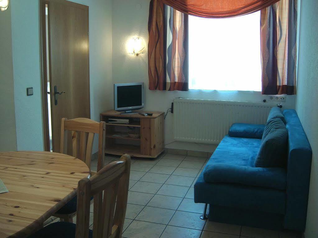Hotel Haus Dorfschmied Flirsch Zewnętrze zdjęcie